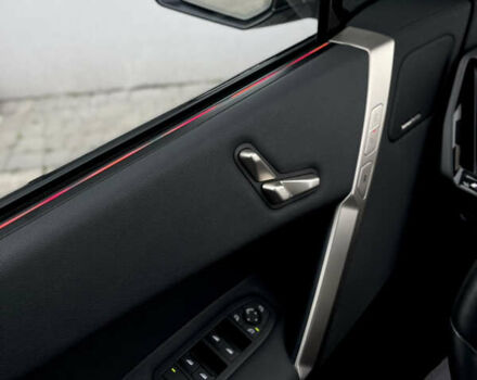 Черный БМВ iX, объемом двигателя 0 л и пробегом 27 тыс. км за 50000 $, фото 67 на Automoto.ua