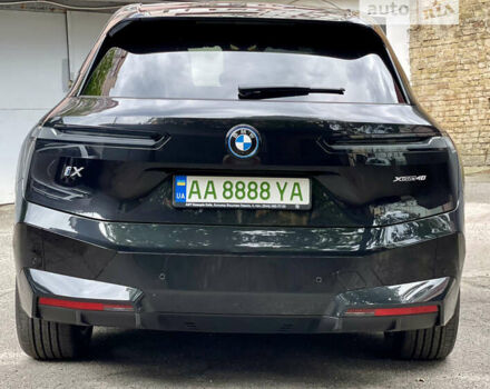 Черный БМВ iX, объемом двигателя 0 л и пробегом 9 тыс. км за 83000 $, фото 15 на Automoto.ua