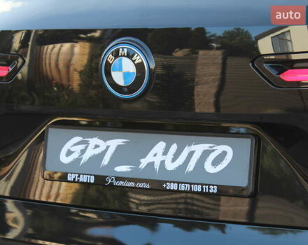 Черный БМВ iX, объемом двигателя 0 л и пробегом 27 тыс. км за 69700 $, фото 14 на Automoto.ua