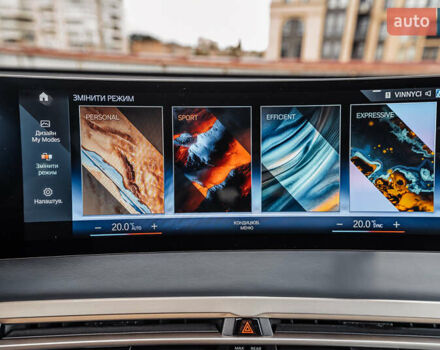 Черный БМВ iX, объемом двигателя 0 л и пробегом 67 тыс. км за 67000 $, фото 82 на Automoto.ua