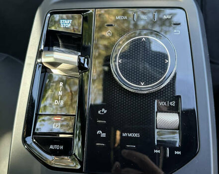 Черный БМВ iX, объемом двигателя 0 л и пробегом 14 тыс. км за 51999 $, фото 61 на Automoto.ua