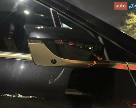 Черный БМВ iX, объемом двигателя 0 л и пробегом 165 тыс. км за 39000 $, фото 12 на Automoto.ua