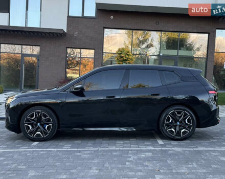 Черный БМВ iX, объемом двигателя 0 л и пробегом 125 тыс. км за 42800 $, фото 4 на Automoto.ua
