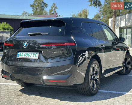 Черный БМВ iX, объемом двигателя 0 л и пробегом 14 тыс. км за 51999 $, фото 17 на Automoto.ua