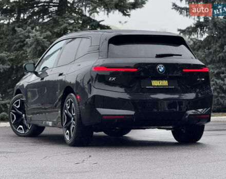 Черный БМВ iX, объемом двигателя 0 л и пробегом 18 тыс. км за 45900 $, фото 17 на Automoto.ua