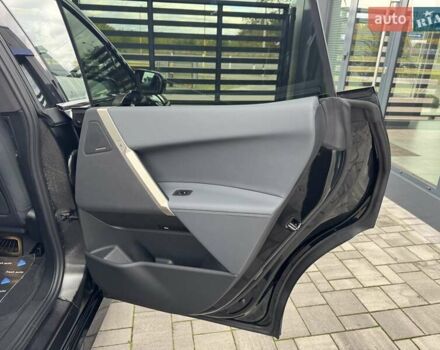 Черный БМВ iX, объемом двигателя 0 л и пробегом 45 тыс. км за 68700 $, фото 40 на Automoto.ua