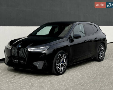 Черный БМВ iX, объемом двигателя 0 л и пробегом 27 тыс. км за 50000 $, фото 42 на Automoto.ua