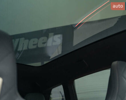 Черный БМВ iX, объемом двигателя 0 л и пробегом 40 тыс. км за 59900 $, фото 45 на Automoto.ua