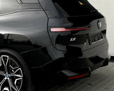 Черный БМВ iX, объемом двигателя 0 л и пробегом 27 тыс. км за 50000 $, фото 37 на Automoto.ua