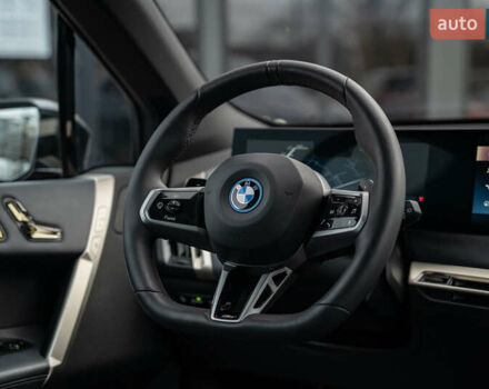 Черный БМВ iX, объемом двигателя 0 л и пробегом 40 тыс. км за 59900 $, фото 30 на Automoto.ua