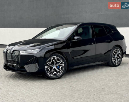 Черный БМВ iX, объемом двигателя 0 л и пробегом 27 тыс. км за 50000 $, фото 4 на Automoto.ua