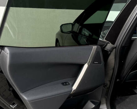 Черный БМВ iX, объемом двигателя 0 л и пробегом 27 тыс. км за 50000 $, фото 54 на Automoto.ua