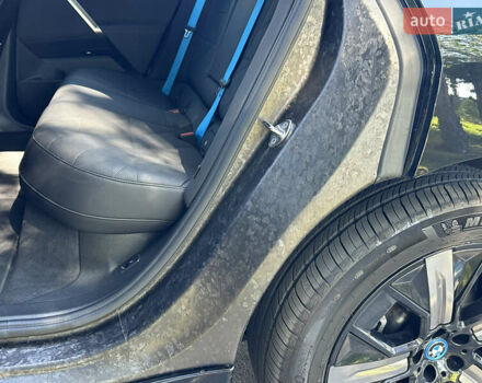 Черный БМВ iX, объемом двигателя 0 л и пробегом 14 тыс. км за 51999 $, фото 51 на Automoto.ua