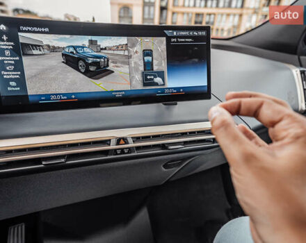 Черный БМВ iX, объемом двигателя 0 л и пробегом 67 тыс. км за 67000 $, фото 87 на Automoto.ua