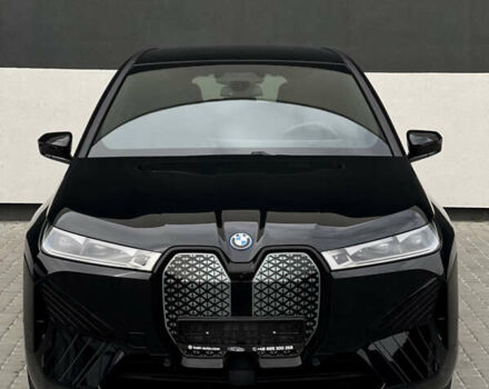 Черный БМВ iX, объемом двигателя 0 л и пробегом 27 тыс. км за 50000 $, фото 10 на Automoto.ua
