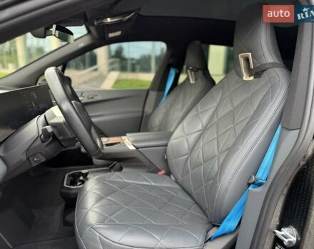 Черный БМВ iX, объемом двигателя 0 л и пробегом 46 тыс. км за 52000 $, фото 17 на Automoto.ua