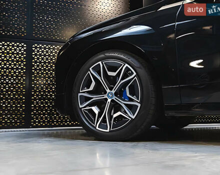 Черный БМВ iX, объемом двигателя 0 л и пробегом 20 тыс. км за 79999 $, фото 2 на Automoto.ua