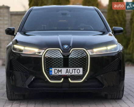 Черный БМВ iX, объемом двигателя 0 л и пробегом 57 тыс. км за 72000 $, фото 1 на Automoto.ua