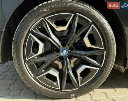 Черный БМВ iX, объемом двигателя 0 л и пробегом 57 тыс. км за 72000 $, фото 100 на Automoto.ua