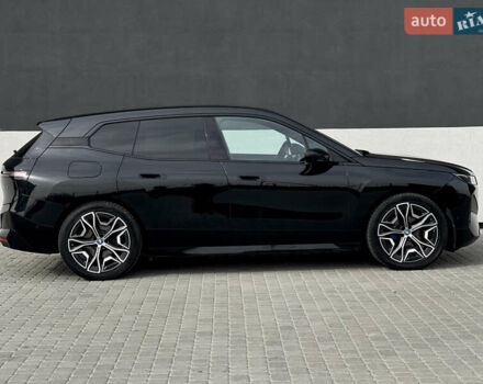 Черный БМВ iX, объемом двигателя 0 л и пробегом 27 тыс. км за 50000 $, фото 48 на Automoto.ua