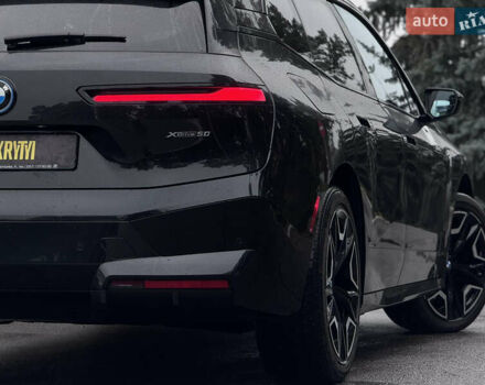 Черный БМВ iX, объемом двигателя 0 л и пробегом 18 тыс. км за 45900 $, фото 20 на Automoto.ua