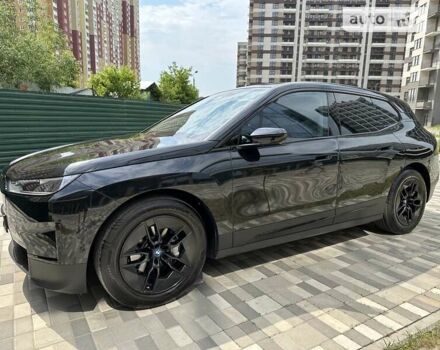 Чорний БМВ iX, об'ємом двигуна 0 л та пробігом 12 тис. км за 73222 $, фото 7 на Automoto.ua