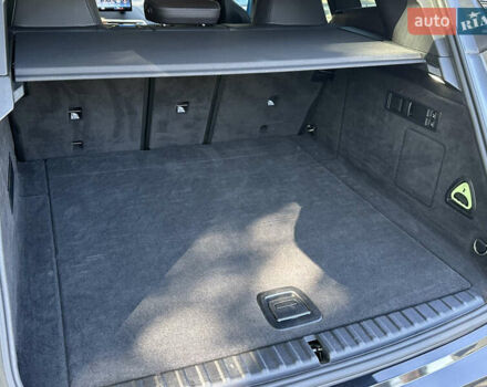 Черный БМВ iX, объемом двигателя 0 л и пробегом 14 тыс. км за 51999 $, фото 54 на Automoto.ua