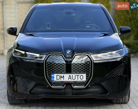 Черный БМВ iX, объемом двигателя 0 л и пробегом 57 тыс. км за 72000 $, фото 16 на Automoto.ua