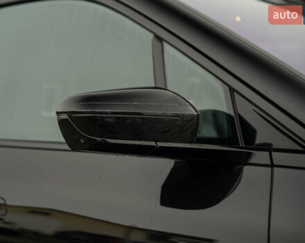 Черный БМВ iX, объемом двигателя 0 л и пробегом 40 тыс. км за 59900 $, фото 18 на Automoto.ua