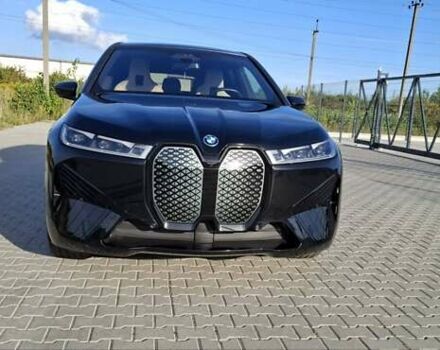 Черный БМВ iX, объемом двигателя 0 л и пробегом 48 тыс. км за 52000 $, фото 8 на Automoto.ua