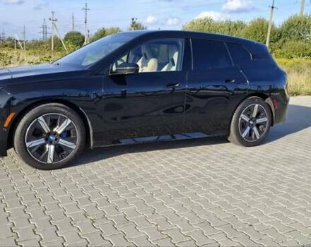 Черный БМВ iX, объемом двигателя 0 л и пробегом 48 тыс. км за 52000 $, фото 7 на Automoto.ua