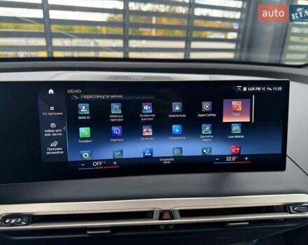 Черный БМВ iX, объемом двигателя 0 л и пробегом 45 тыс. км за 68700 $, фото 25 на Automoto.ua