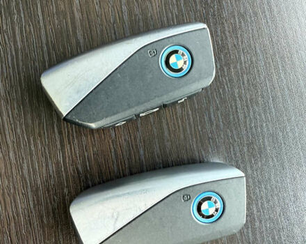 Чорний БМВ iX, об'ємом двигуна 0 л та пробігом 66 тис. км за 59900 $, фото 36 на Automoto.ua