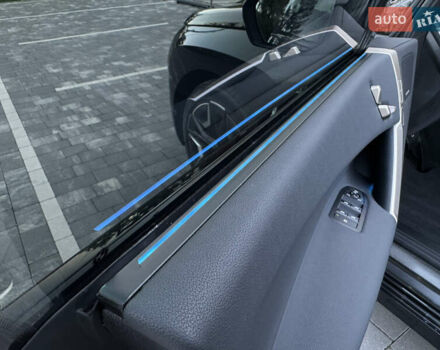 Черный БМВ iX, объемом двигателя 0 л и пробегом 125 тыс. км за 42800 $, фото 53 на Automoto.ua