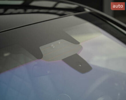 Черный БМВ iX, объемом двигателя 0 л и пробегом 40 тыс. км за 59900 $, фото 11 на Automoto.ua