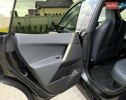 Черный БМВ iX, объемом двигателя 0 л и пробегом 57 тыс. км за 72000 $, фото 88 на Automoto.ua