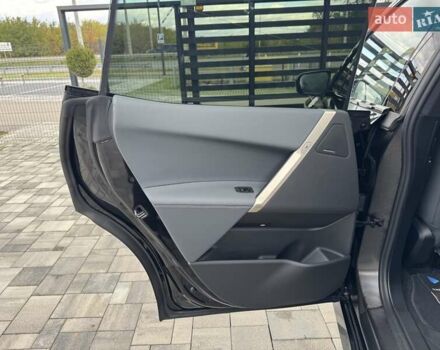 Черный БМВ iX, объемом двигателя 0 л и пробегом 45 тыс. км за 68700 $, фото 30 на Automoto.ua