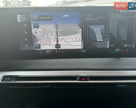 Черный БМВ iX, объемом двигателя 0 л и пробегом 71 тыс. км за 48240 $, фото 46 на Automoto.ua