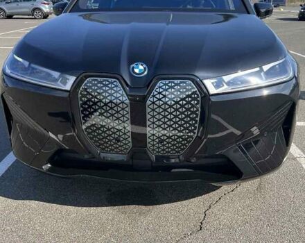 Чорний БМВ iX, об'ємом двигуна 0 л та пробігом 8 тис. км за 54500 $, фото 1 на Automoto.ua