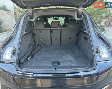 Черный БМВ iX, объемом двигателя 0 л и пробегом 27 тыс. км за 69700 $, фото 12 на Automoto.ua