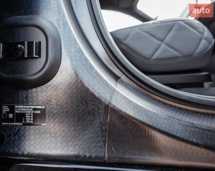 Черный БМВ iX, объемом двигателя 0 л и пробегом 67 тыс. км за 67000 $, фото 52 на Automoto.ua