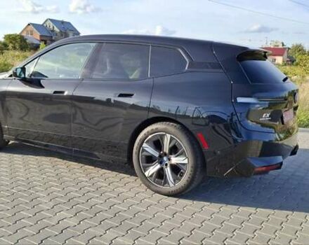 Черный БМВ iX, объемом двигателя 0 л и пробегом 48 тыс. км за 52000 $, фото 1 на Automoto.ua
