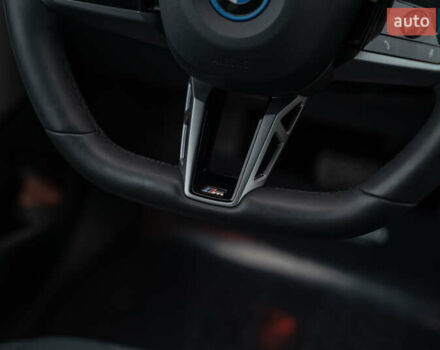 Черный БМВ iX, объемом двигателя 0 л и пробегом 40 тыс. км за 59900 $, фото 34 на Automoto.ua