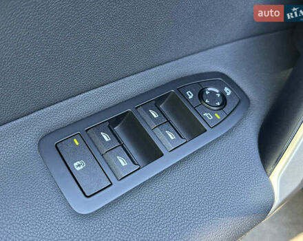 Черный БМВ iX, объемом двигателя 0 л и пробегом 14 тыс. км за 51999 $, фото 44 на Automoto.ua