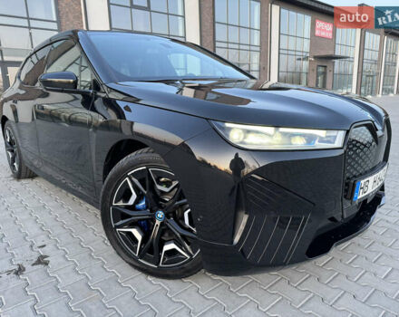 Черный БМВ iX, объемом двигателя 0 л и пробегом 56 тыс. км за 45555 $, фото 22 на Automoto.ua