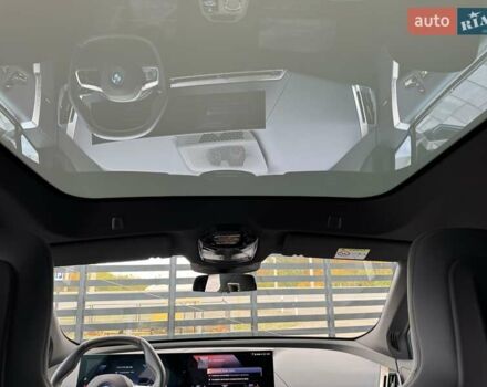 Черный БМВ iX, объемом двигателя 0 л и пробегом 45 тыс. км за 68700 $, фото 4 на Automoto.ua