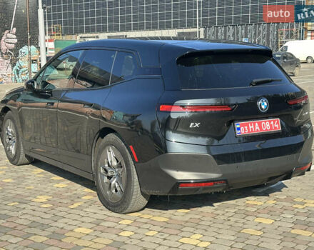 Черный БМВ iX, объемом двигателя 0 л и пробегом 113 тыс. км за 47500 $, фото 14 на Automoto.ua