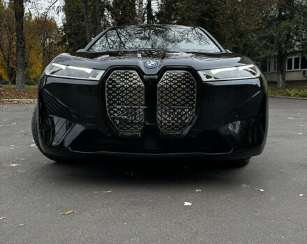 Черный БМВ iX, объемом двигателя 0 л и пробегом 71 тыс. км за 48240 $, фото 2 на Automoto.ua