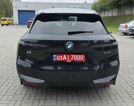 Черный БМВ iX, объемом двигателя 0 л и пробегом 98 тыс. км за 58800 $, фото 30 на Automoto.ua