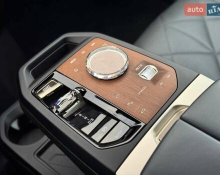 Черный БМВ iX, объемом двигателя 0 л и пробегом 17 тыс. км за 80900 $, фото 26 на Automoto.ua